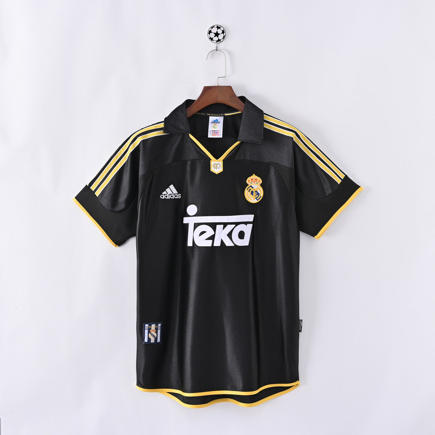 Real Madrid 99-00 Away Kit Soccer Jersey (Retro)