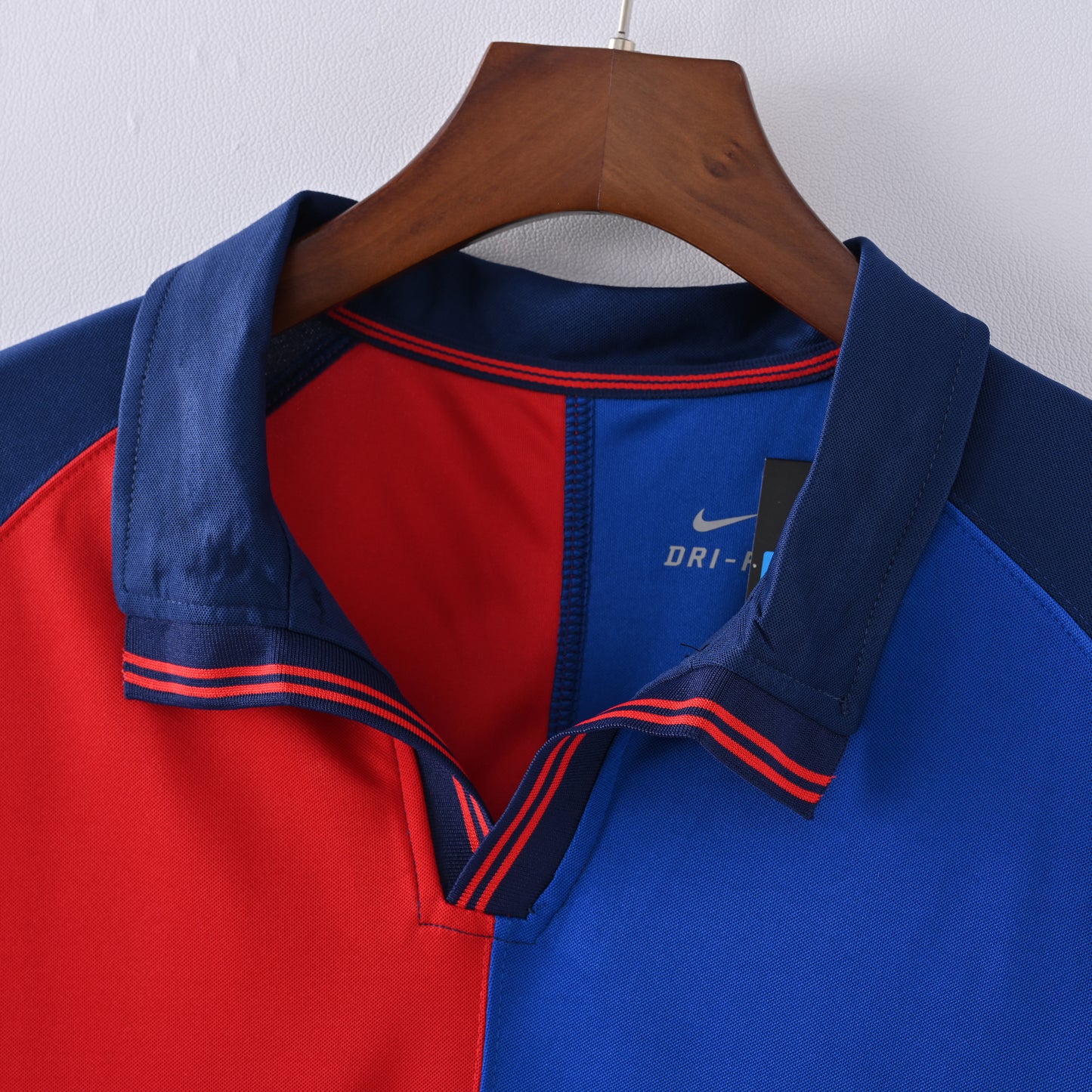 Barcelona 1899-1999 Kit Soccer Jersey (Retro) (Plain)