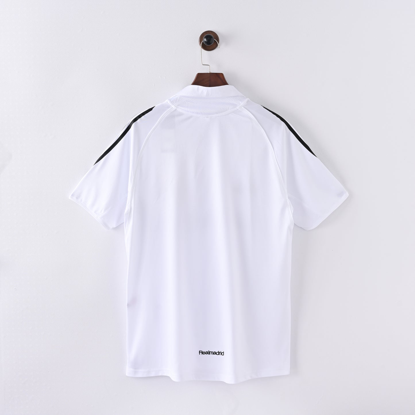 Real Madrid 05-06 Home Kit Soccer Jersey (Retro)