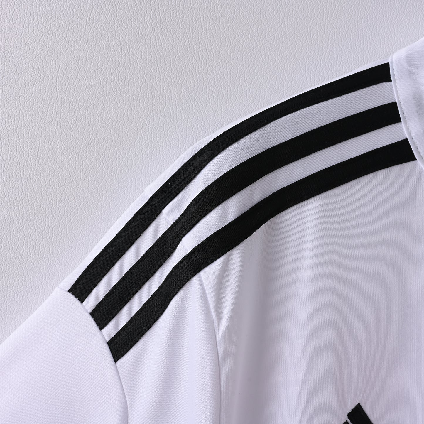 Real Madrid 14-15 Home Kit Soccer Jersey (Retro)