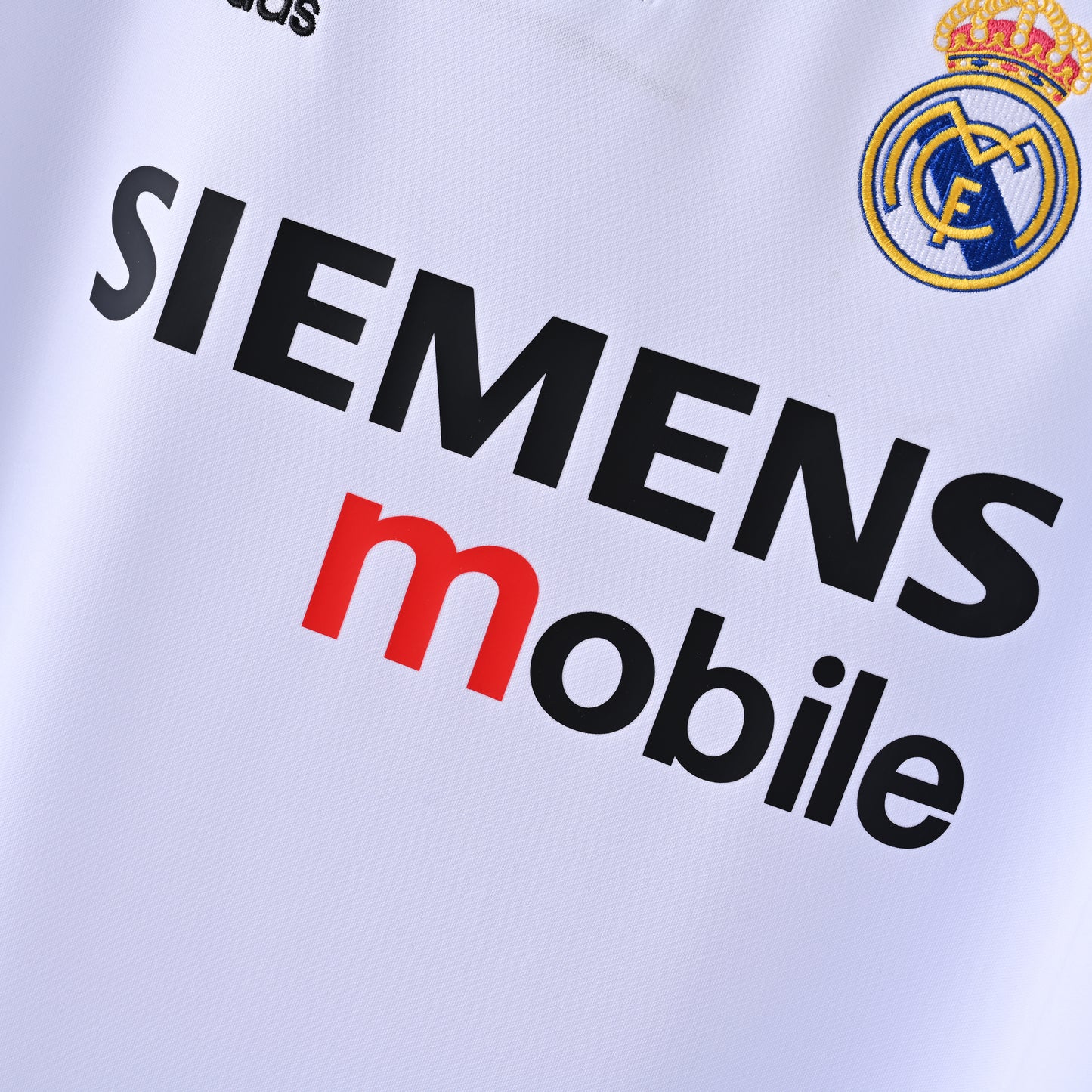 Real Madrid 03-04 Home Kit Soccer Jersey (Retro)