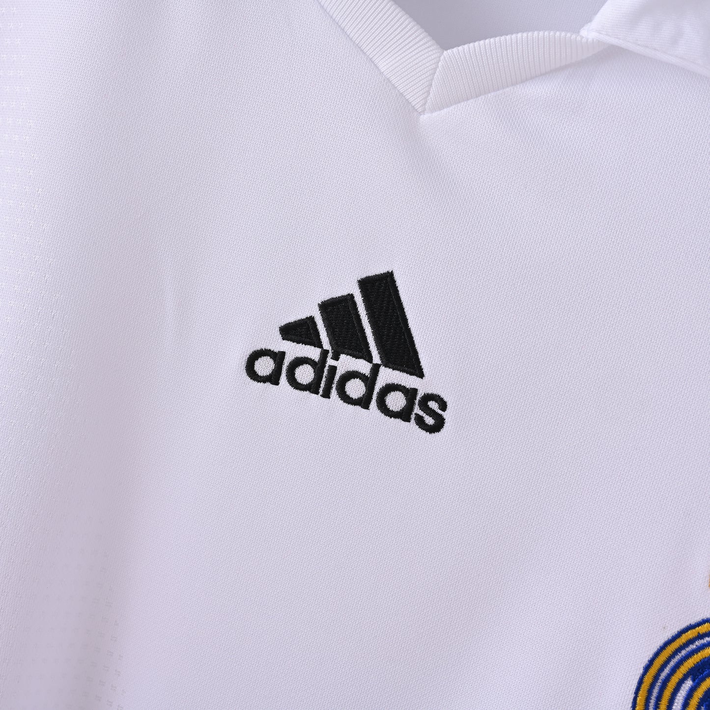 Real Madrid 08-09 Home Kit Soccer Jersey (Retro)