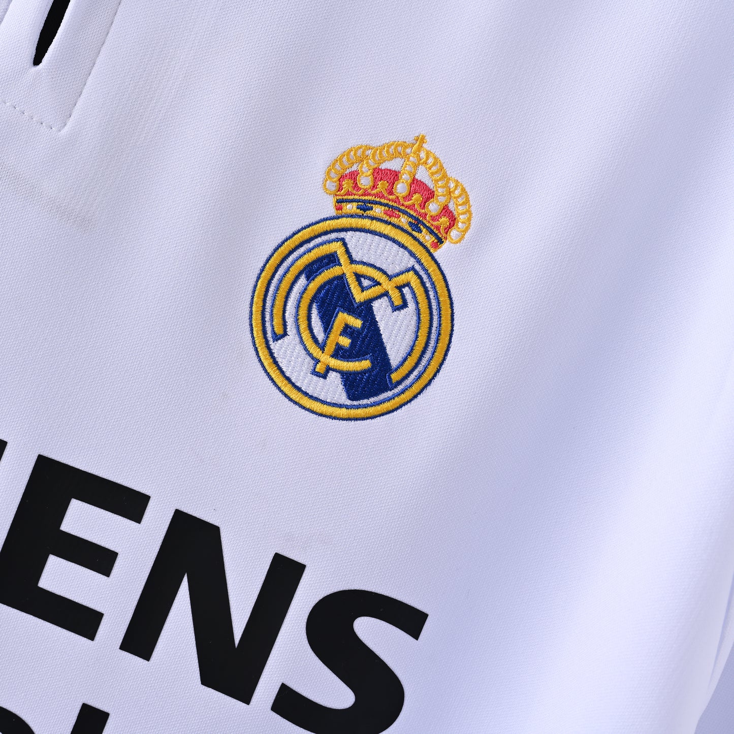 Real Madrid 03-04 Home Kit Soccer Jersey (Retro)