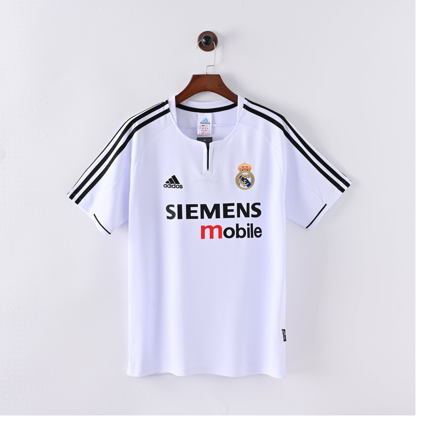 Real Madrid 03-04 Home Kit Soccer Jersey (Retro)