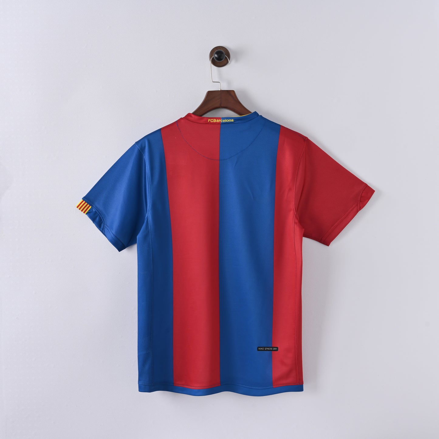 Barcelona 06-07 Home Kit Soccer Jersey (Retro)