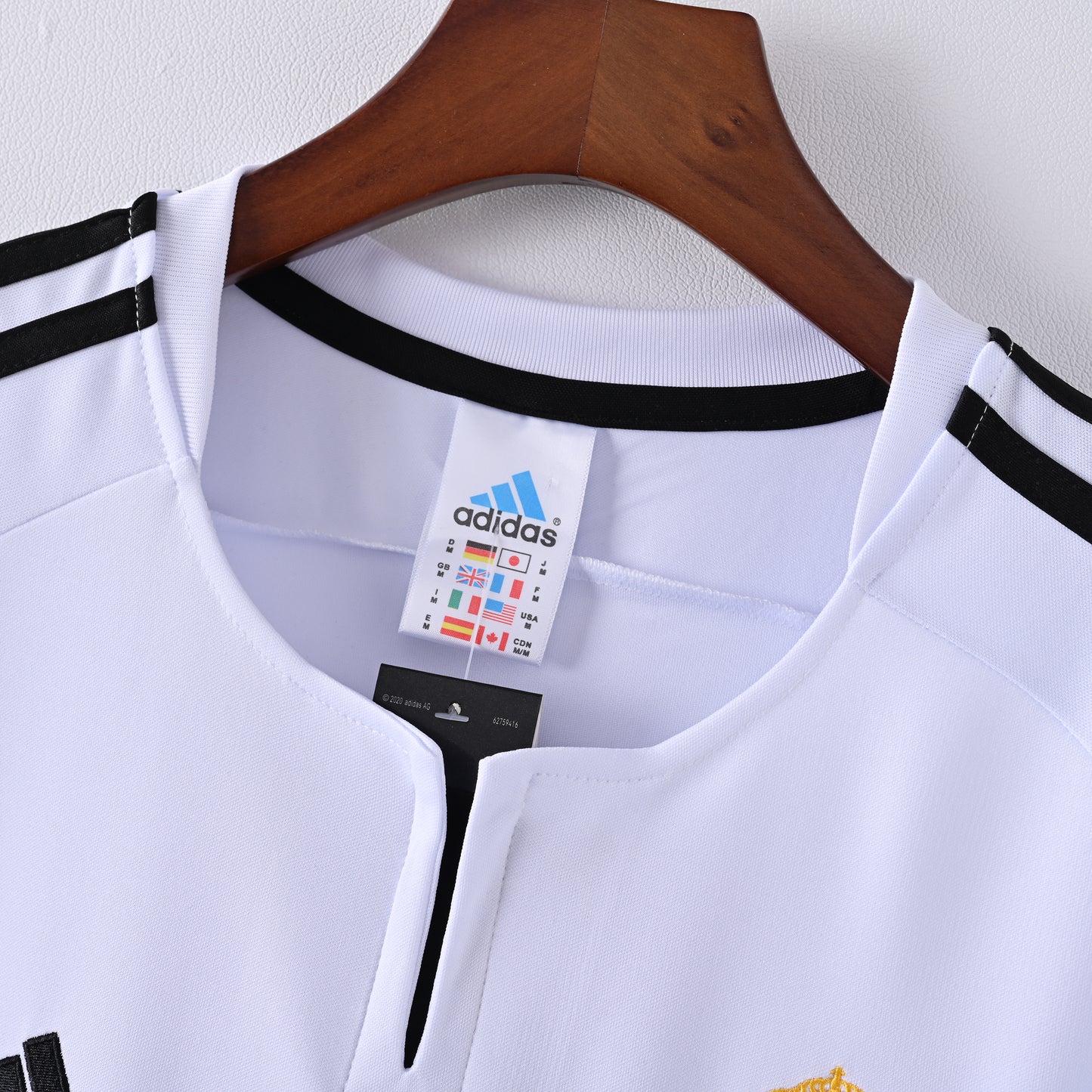 Real Madrid 03-04 Home Kit Soccer Jersey (Retro)