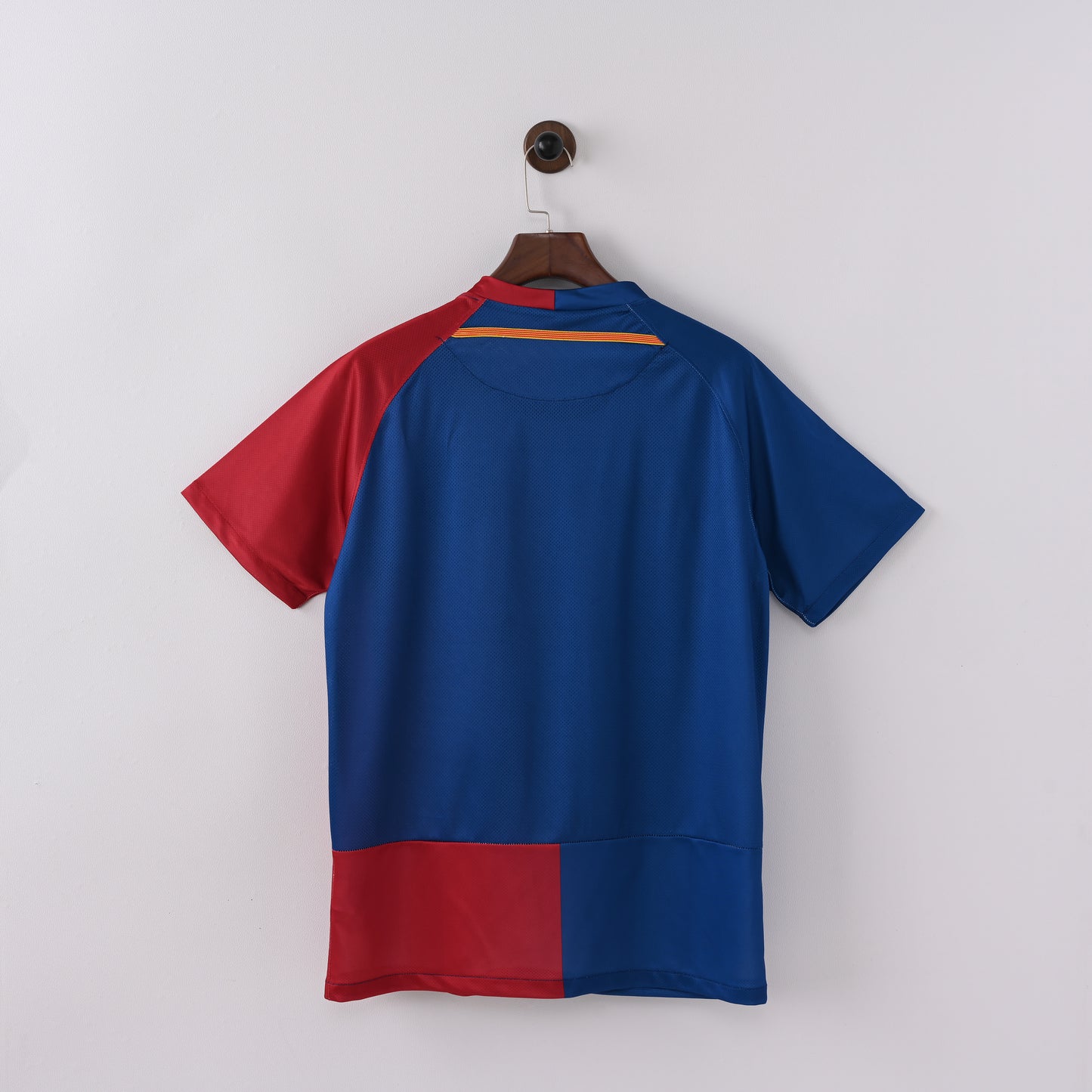 Barcelona 08-09 Home Kit Soccer Jersey (Retro)