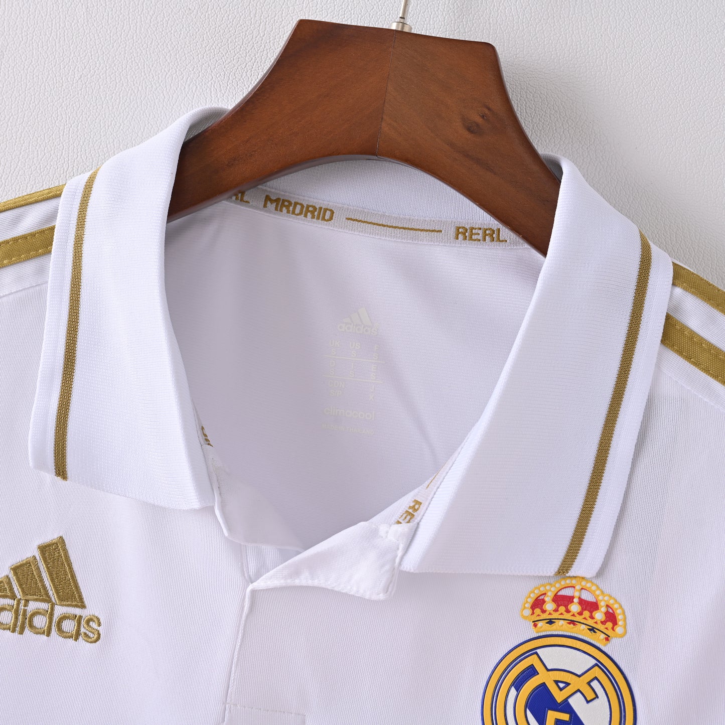 Real Madrid 11-12 Home Kit Soccer Jersey (Retro) (Long-Sleeve)