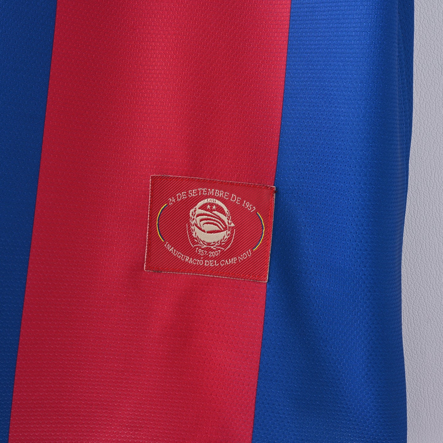 Barcelona 07-08 Home Kit Soccer Jersey (Retro)