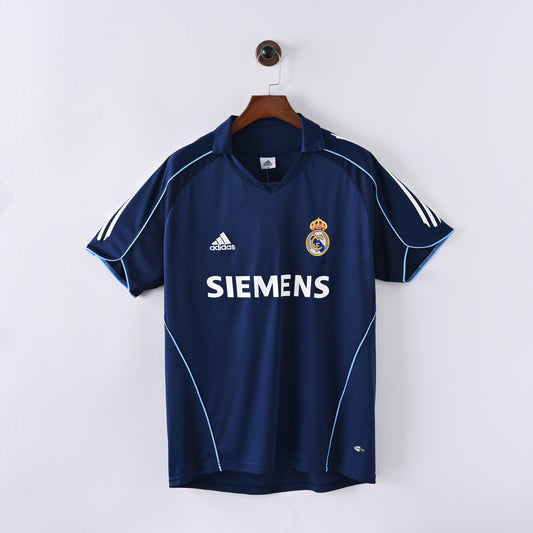 Real Madrid 05-06 Away Kit Soccer Jersey (Retro)